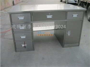 裝飾與實(shí)用兼?zhèn)?廠家直銷(xiāo)不銹鋼工作臺(tái)的選擇新時(shí)代